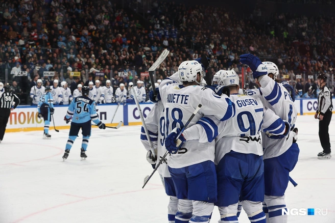 Несмотря на напряженную борьбу, «Сибирь» вновь потерпела поражение. Счет 2:3 в пользу московского «Динамо» | Источник: Александр Ощепков / NGS.RU