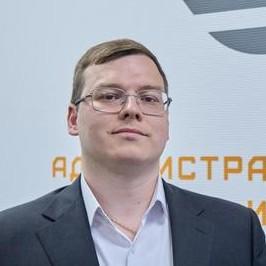 <p>Владислав Кононов</p>