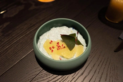 How to Make Rice Porridge with Milk and Nuts: A Simple Recipe