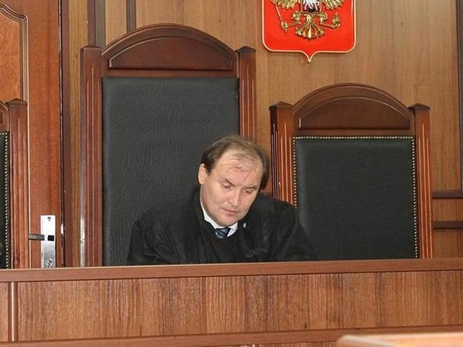 Судье Владимиру Стасенкову до пенсии оставался один год | Источник: ИА «Взгляд-Инфо» / vzsar.ru