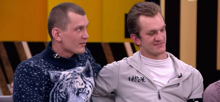 Братья пообещали общаться друг с другом