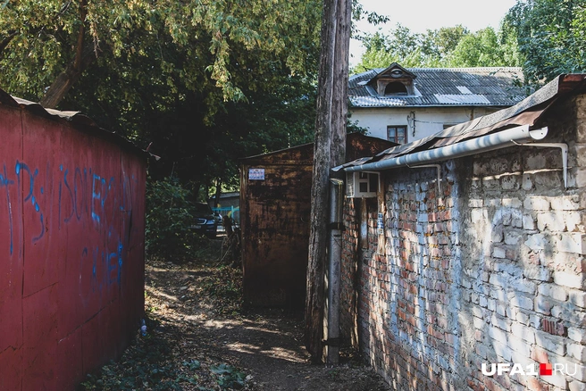 Проблема со сносом гаражей может начаться из-за вступившего в силу нового закона | Источник: Тимур Шарипкулов