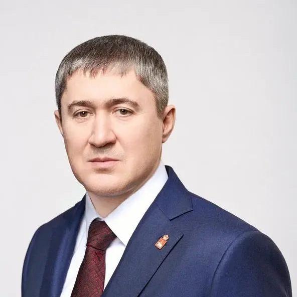 <p>Дмитрий Махонин</p>