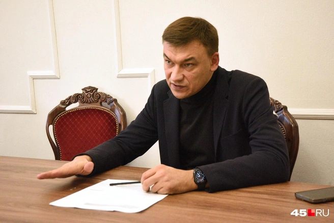 Депутаты сожалеют об уходе Игоря Прозорова из гордумы  | Источник: Надежда Тихомирова / 45.RU