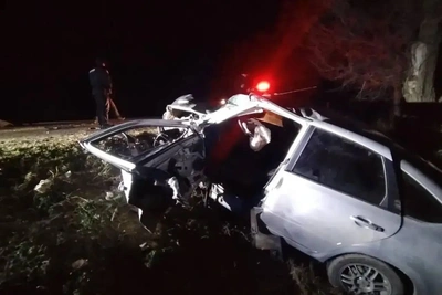 Водитель Lada Vesta выехал на встречку: пять человек в больнице