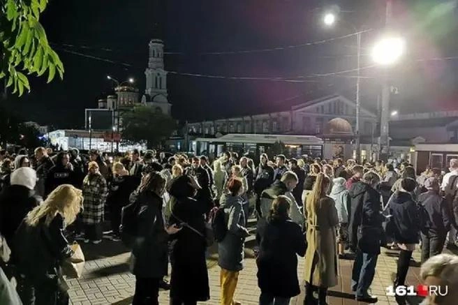 Перевозчикам не хватает почти 50% кадров. Из-за этого они выпускают на линии меньшее количество транспорта | Источник: Евгений Вдовин / 161.RU