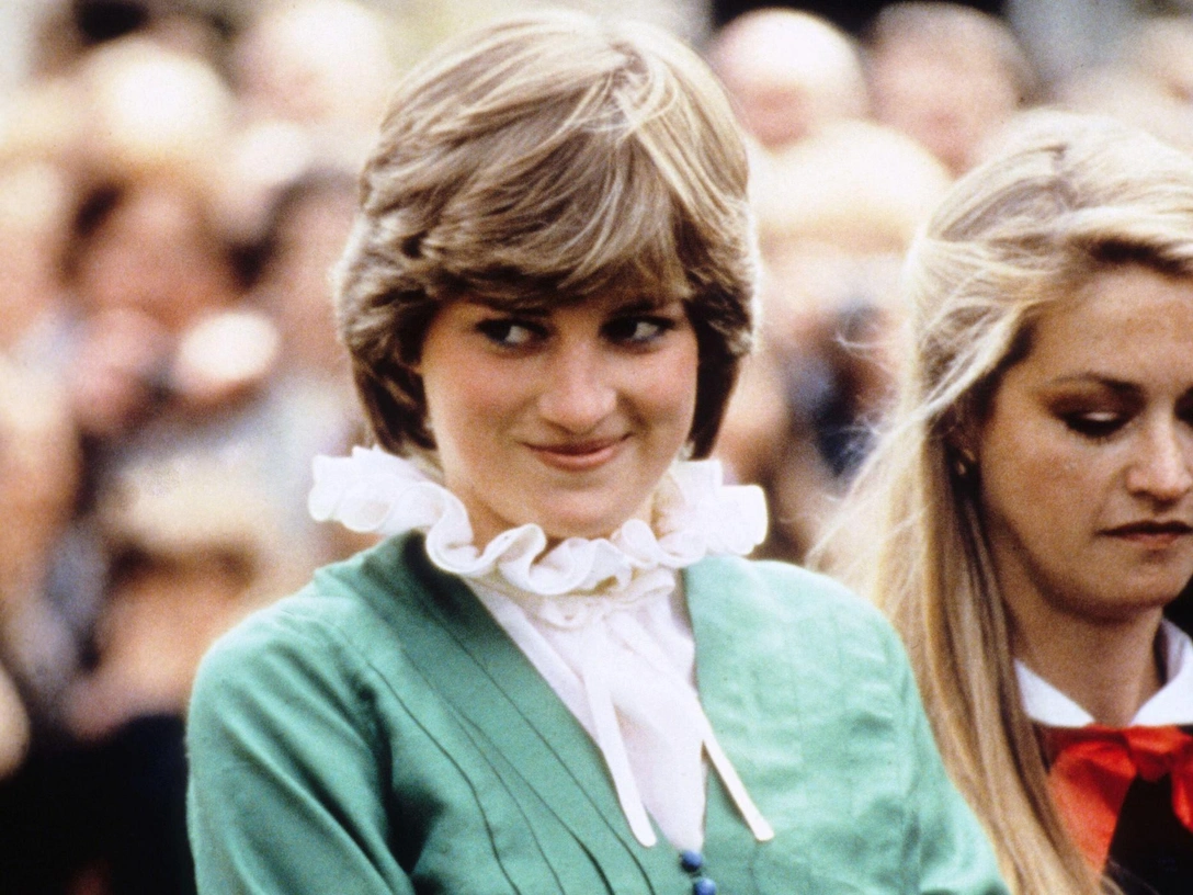 Леди Диана Спенсер до свадьбы с принцем Чарльзом, 1981 | marieclaire.ru