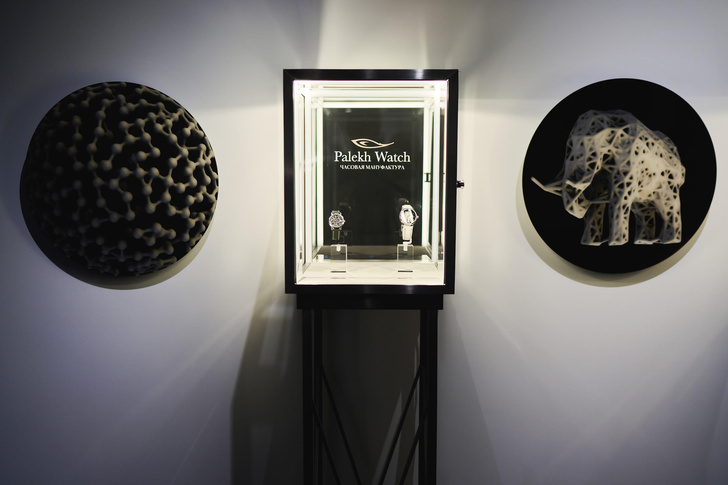 Художники VS Gallery вместе с Palekh Watch создали капсульную коллекцию уникальных часов