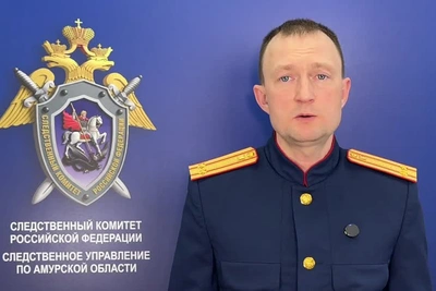 Житель Свободного обвиняется в убийстве беспомощной матери