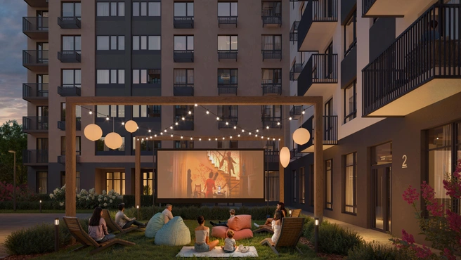 А еще можно собираться во дворе | Источник: «Первая линия»