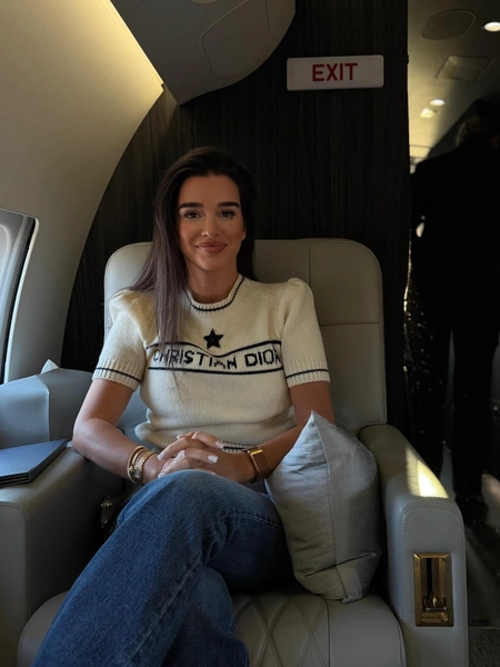 Ксения Бородина | www.starhit.ru