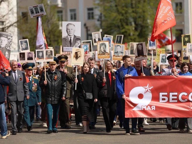 Множество жителей города вышли на акцию | Источник: Александр Куренной / 76.RU
