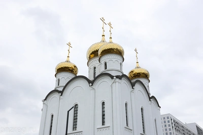 В Лугометрии освятили храм Вениамина Печерского