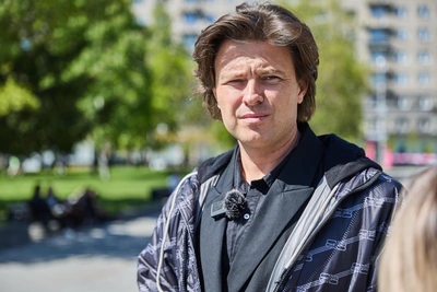 Экс-депутат ЗС Приангарья обучил певца Шаляпина практике стояния на гвоздях