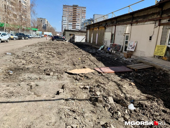 Недавно здесь стояли павильоны | Источник: Анна Лялькова / MGORSK.RU