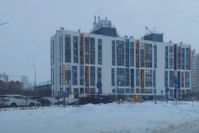 19-year-old dies in Tyumen fall from ninth floor