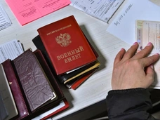 Картаполов: «В весенний призыв электронные повестки шлют в тестовом режиме. Юридической силы они не имеют»