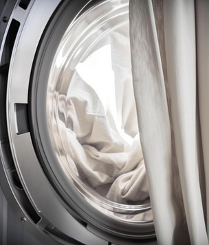 Как стирать шторы в стиральной машине: советы и лайфхаки