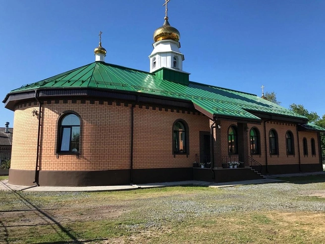 В Копейске 11 апреля с 08:00 начнутся Божественная литургия святого Василия Великого, освящение хлеба, вина и другой праздничной снеди. | Источник: Челябинская митрополия