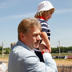 Как сейчас выглядит младший сын Дмитрия Пескова: редкие кадры