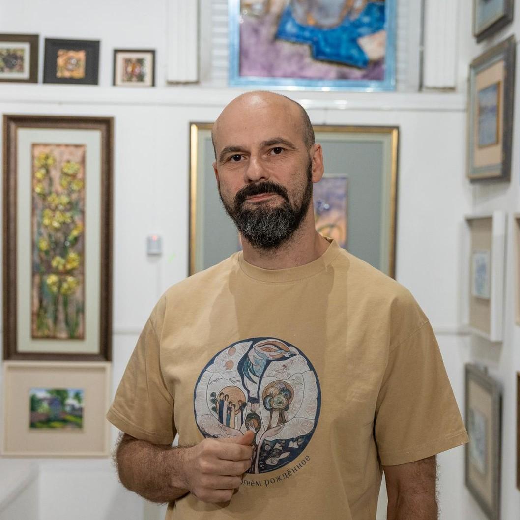 <p>Дмитрий Богомолов</p>