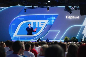 Также он постоянный участник различных конференций топ-компаний