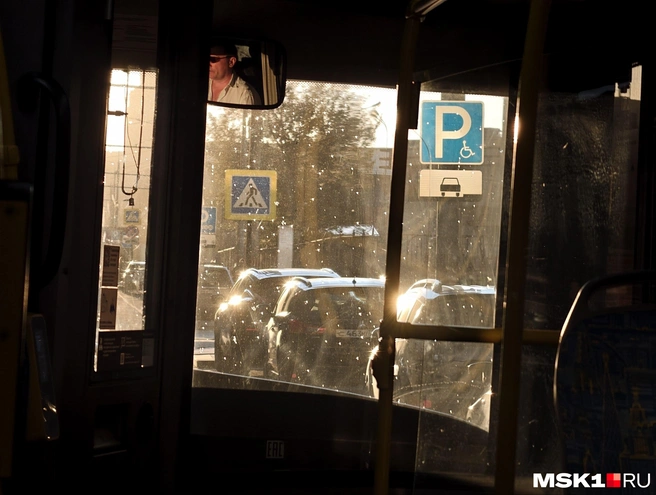 Вид из окна последнего троллейбуса Москвы | Источник: Дмитрий Бондарев / MSK1.RU