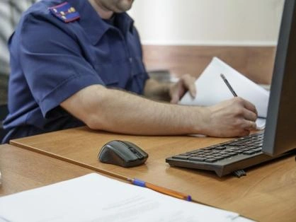 В Череповце завершено дело о травме водителя в смотровой канаве | Источник: vologda.sledcom.ru
