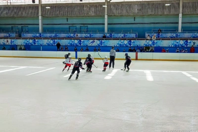 Юные хоккеисты Пензы сыграли в «Золотой шайбе»