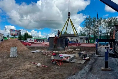 Постамент для памятника Сталину и Бардину появился в Череповце