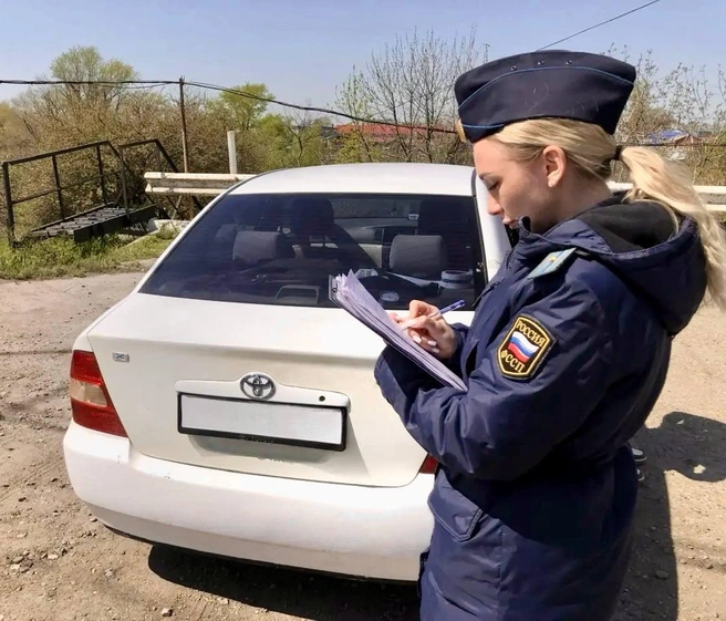 Автомобиль алиментщик прятал в Хосте | Источник: ufssp_23/t.me
