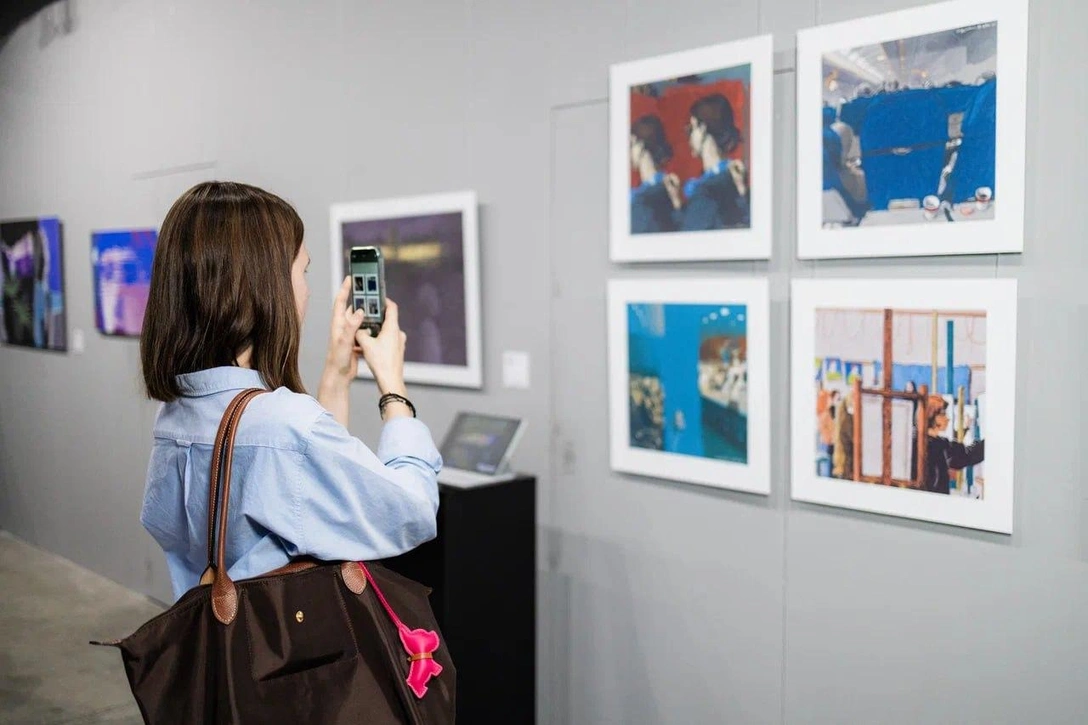 Электронный холст, электронная кисть: как выглядят картины, написанные на планшете | marieclaire.ru