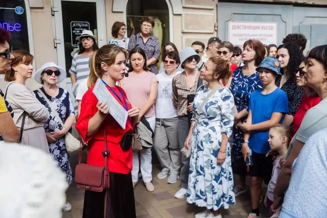 Экскурсии провели специалисты музея истории города | Источник: пресс-служба администрации Ростова-на-Дону