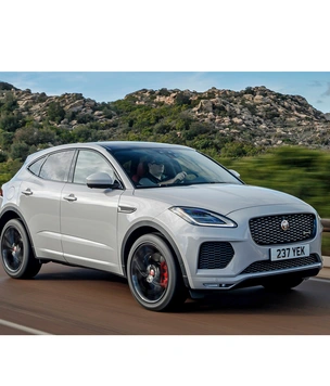 Jaguar E-Pace. Он вам не котик!