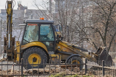 В Вологде благоустраивают территорию после ремонта коллектора