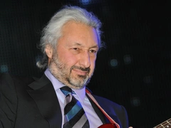 Жена Стаса Намина разоткровенничалась о том, как жил пасынок музыканта