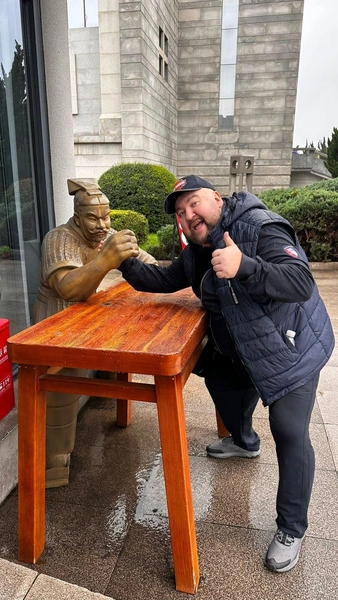 Дмитрий Красильников | www.starhit.ru