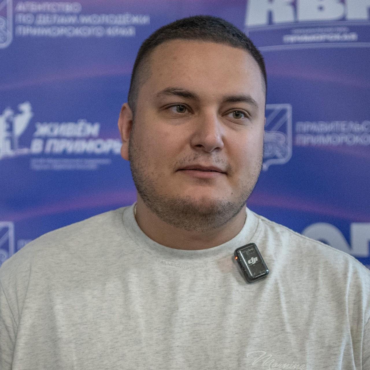 <p>Артур Туманян</p>