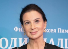 Екатерина Стриженова оплакивает свекровь: «После себя она оставила 15 правнуков, мы все осиротели»