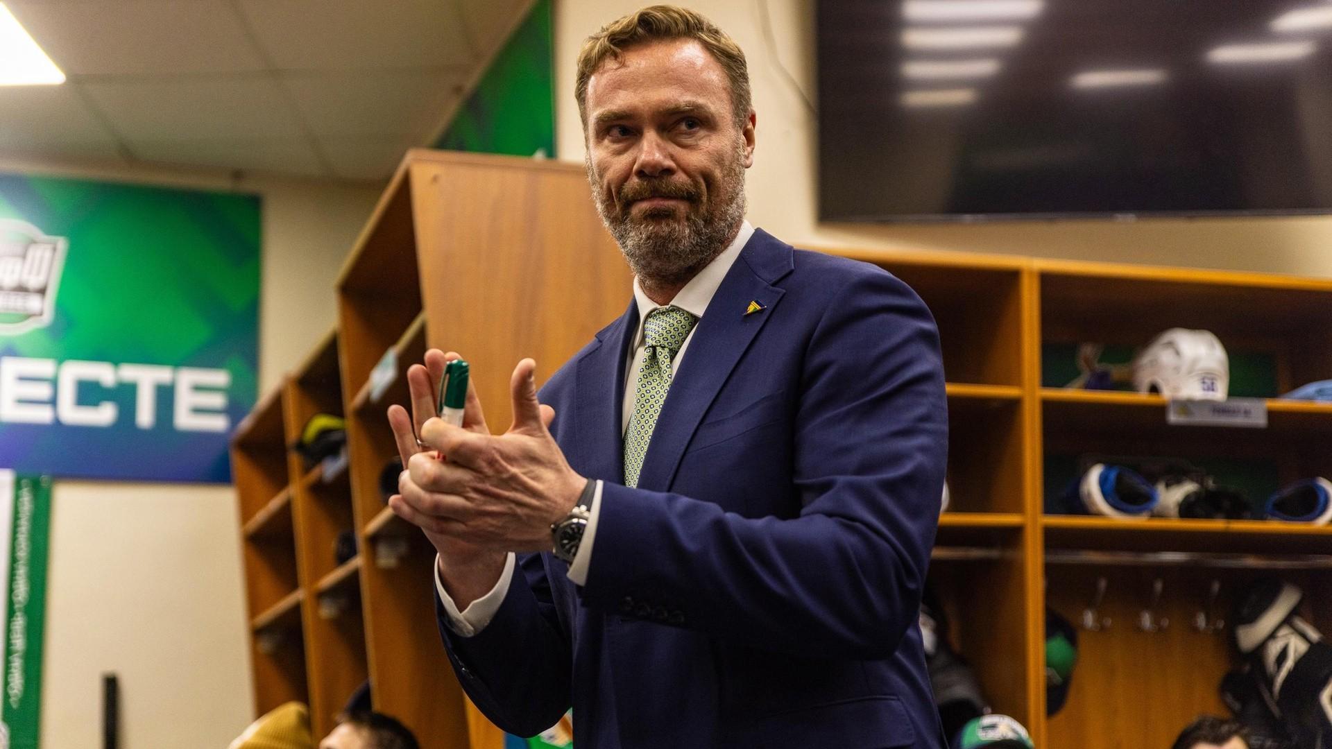 Козлов остается! Главный тренер хочет работать в «Салавате», но договор еще не заключен