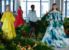 Неделя моды в Нью-Йорке: самые яркие показы весна-лето 2022