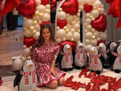 Младшей дочери Бородиной — 10 лет! Отчим подарил украшения Van Cleef & Arpels, мама — билеты на Крида