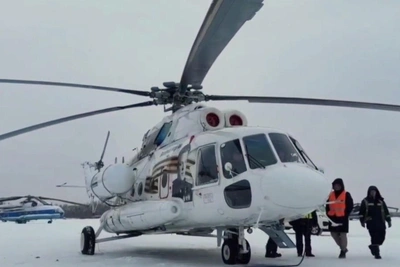 Helicopter Flies from Arkhangelsk to Restore Power in Murmansk