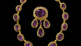 Историческая коллекция Cartier и ювелирное искусство Х—XIX веков на выставке в Эрмитаже