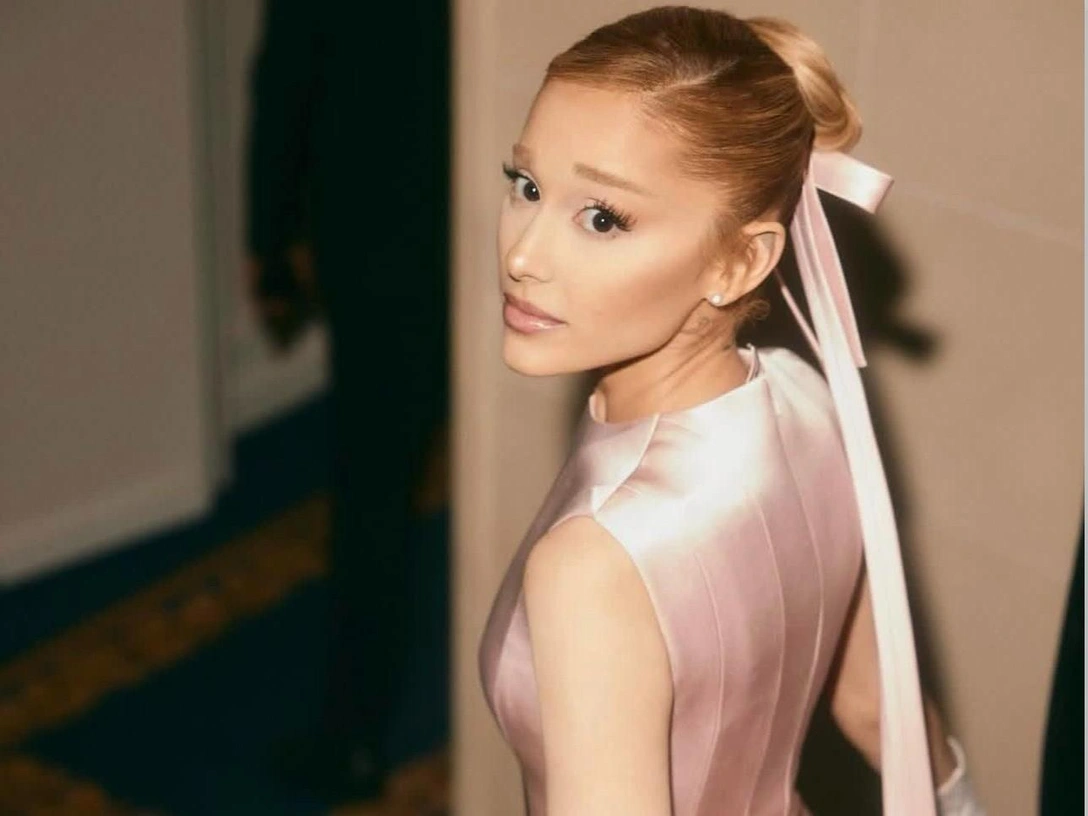 5 эффективных способов заставить ресницы расти быстрее (вы о них не знали) | marieclaire.ru