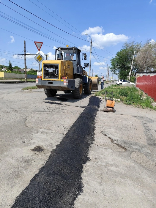 Этот бугор появился у въезда в поселок | Источник: предоставлено читателем