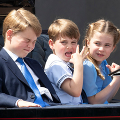 Потому что они — банда! 15 самых озорных фото принцессы Шарлотты и ее братьев