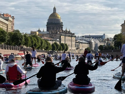 SUP-завтрак Шкулев Холдинг стал ярким стартом четвертого дня ПМЭФ-2025