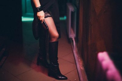 Четверо сутенеров арестованы в Екатеринбурге за вовлечение в проституцию