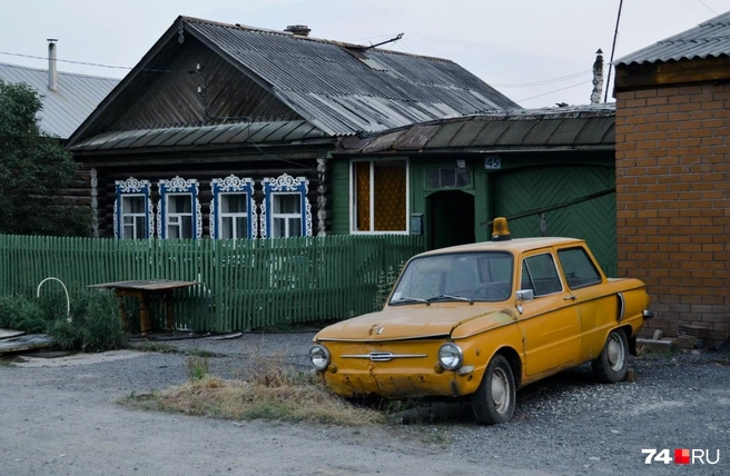 Часть Полевского напоминает село | Источник: Виталий Гущинский